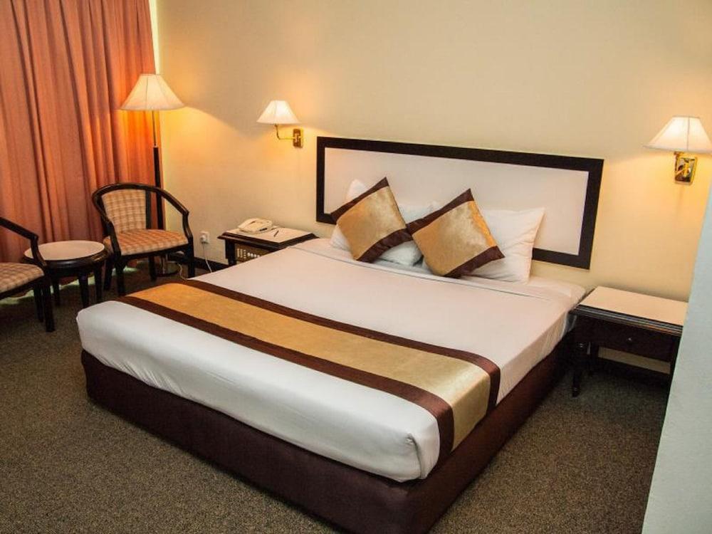 Summit Hotel Subang Usj Subang Jaya Exteriör bild