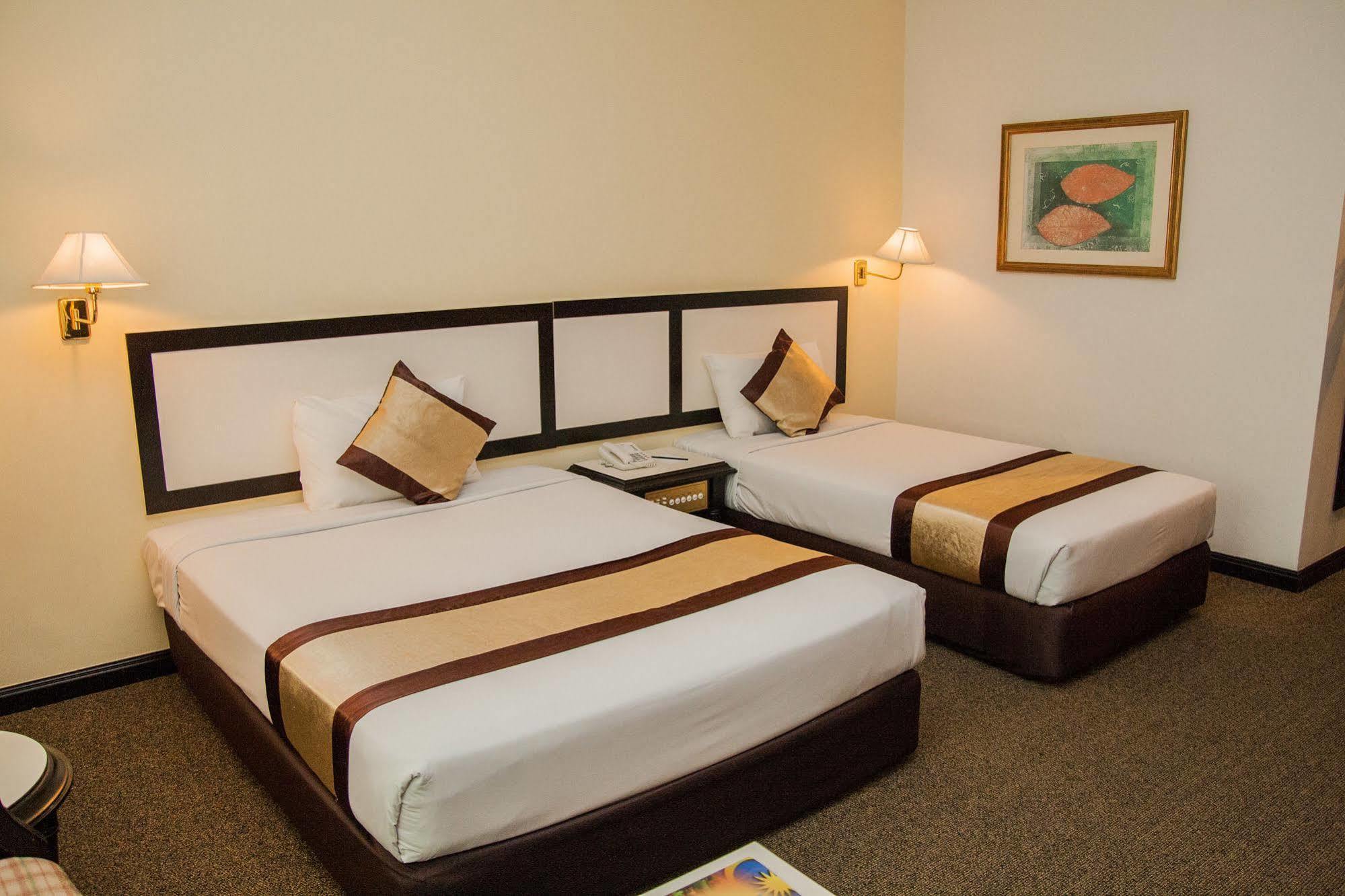 Summit Hotel Subang Usj Subang Jaya Exteriör bild